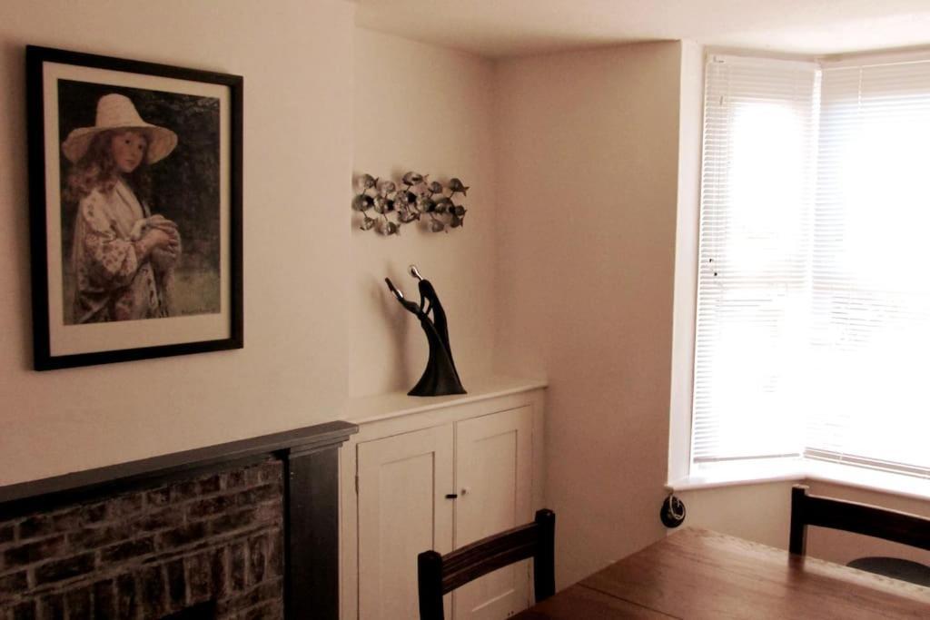 Welcoming Cottage In Chichester Near City Centre Exteriör bild
